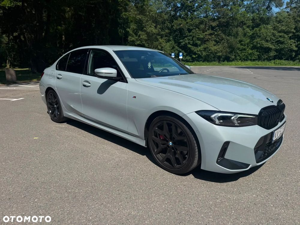 BMW Seria 3 330i xDrive M Sport - 2