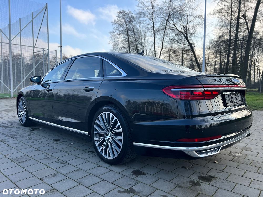 Audi A8 - 9