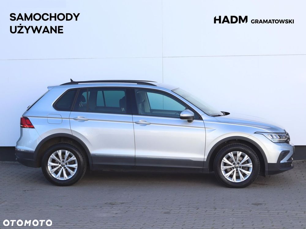 Volkswagen Tiguan - 4