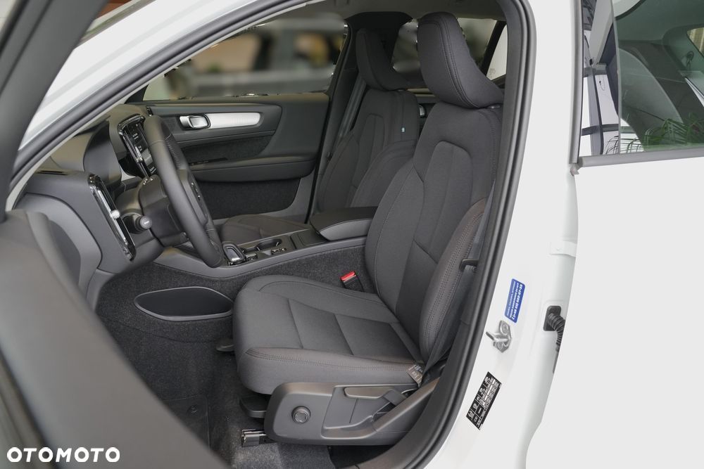 Volvo XC 40 B3 Core - 11