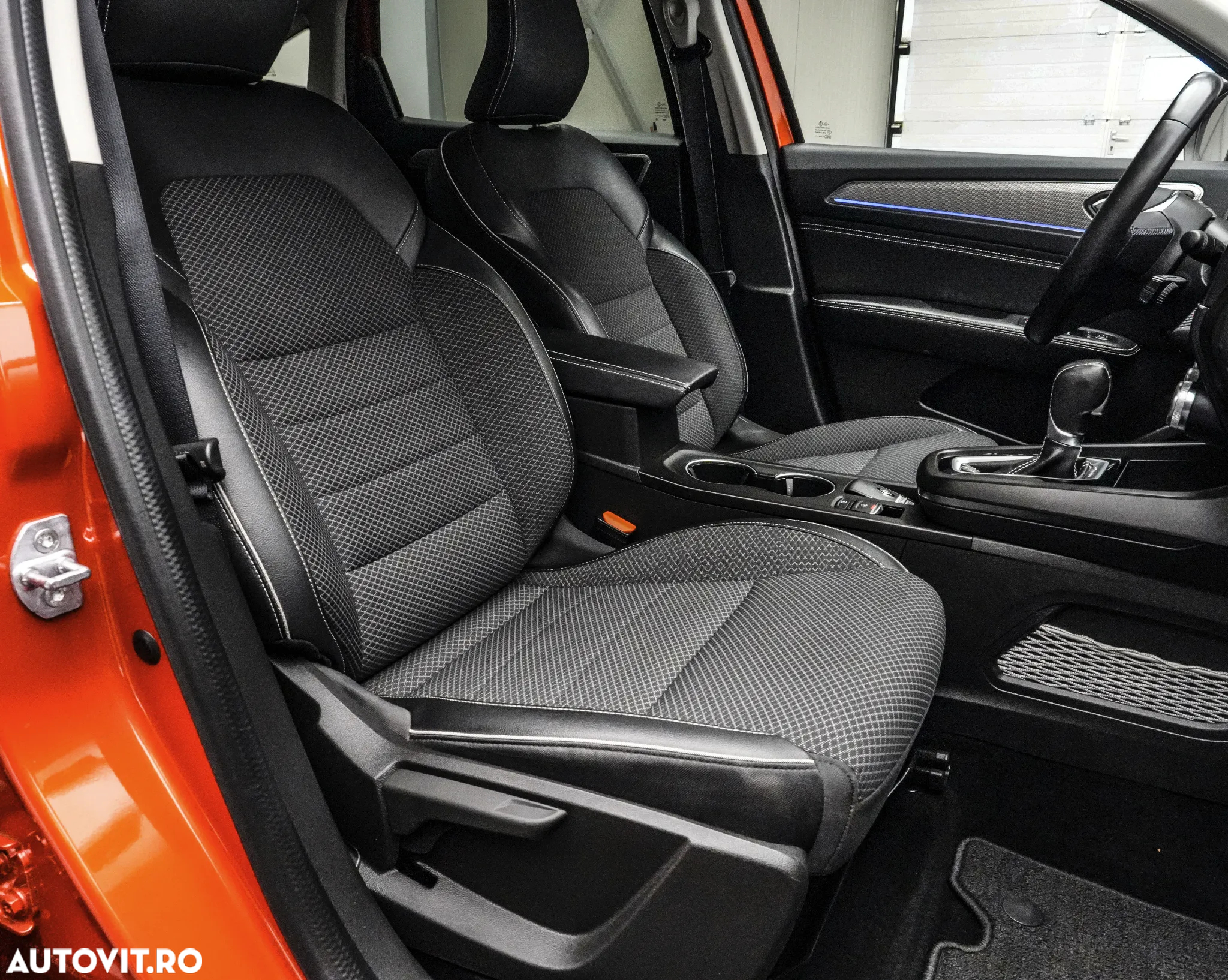 Renault Arkana E-TECH 145 Evolution - 14