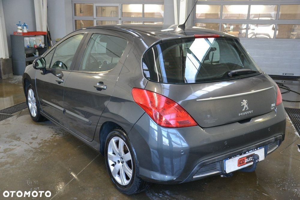 Peugeot 308 - 5