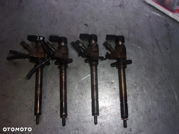 WTRYSK WTRYSKI PEUGEOT FORD CITROEN 647247280 2.0 HDI 16V SIMENS