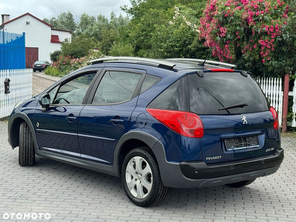 Peugeot 207 - 3