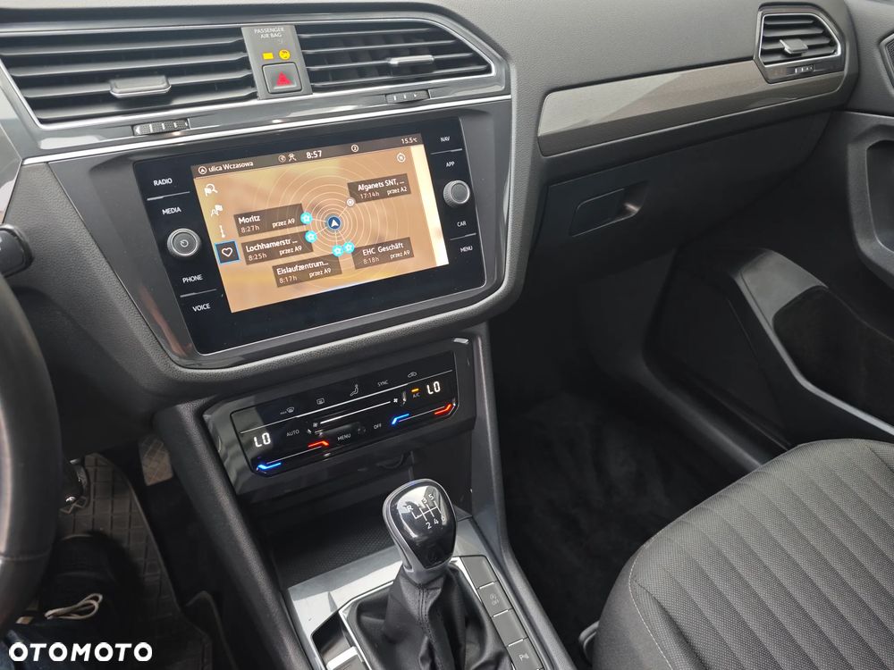 Volkswagen Tiguan - 5