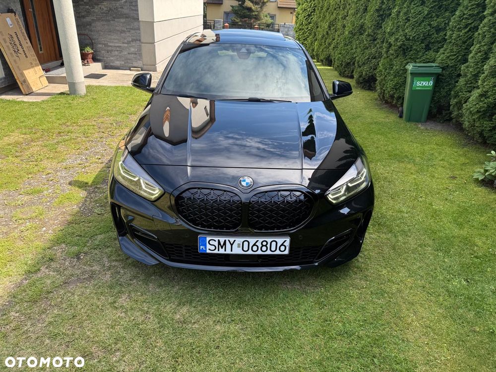BMW 1 Series 2021 photo 2