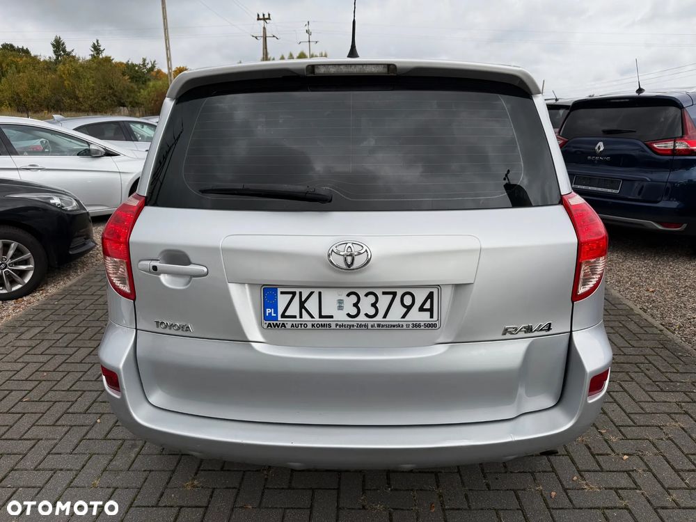 Toyota RAV4 2.2 D-CAT 4x4 Executive - 5