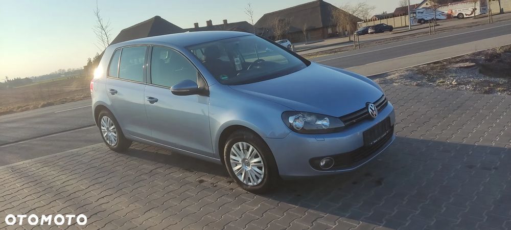 Volkswagen Golf 1.6 Team - 1