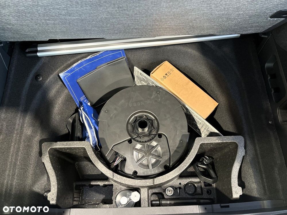 Volkswagen Passat 2.0 TDI SCR Style DSG - 34