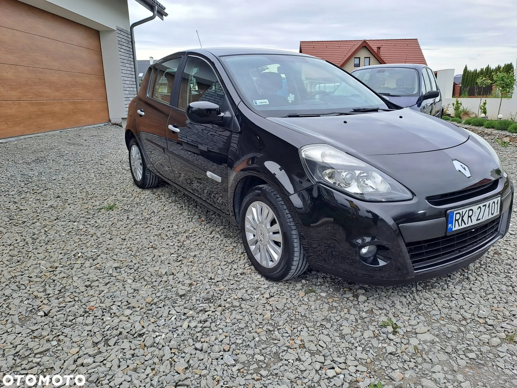 Renault Clio 1.2 16V Emotion - 6
