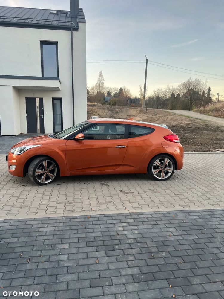 Hyundai Veloster 1.6 GDI Premium - 5