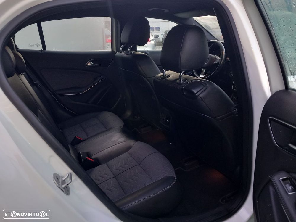 Mercedes-Benz GLA 180 CDI Urban Aut. - 20