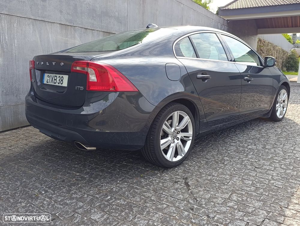 Volvo S60 T5 Powershift Summum - 6