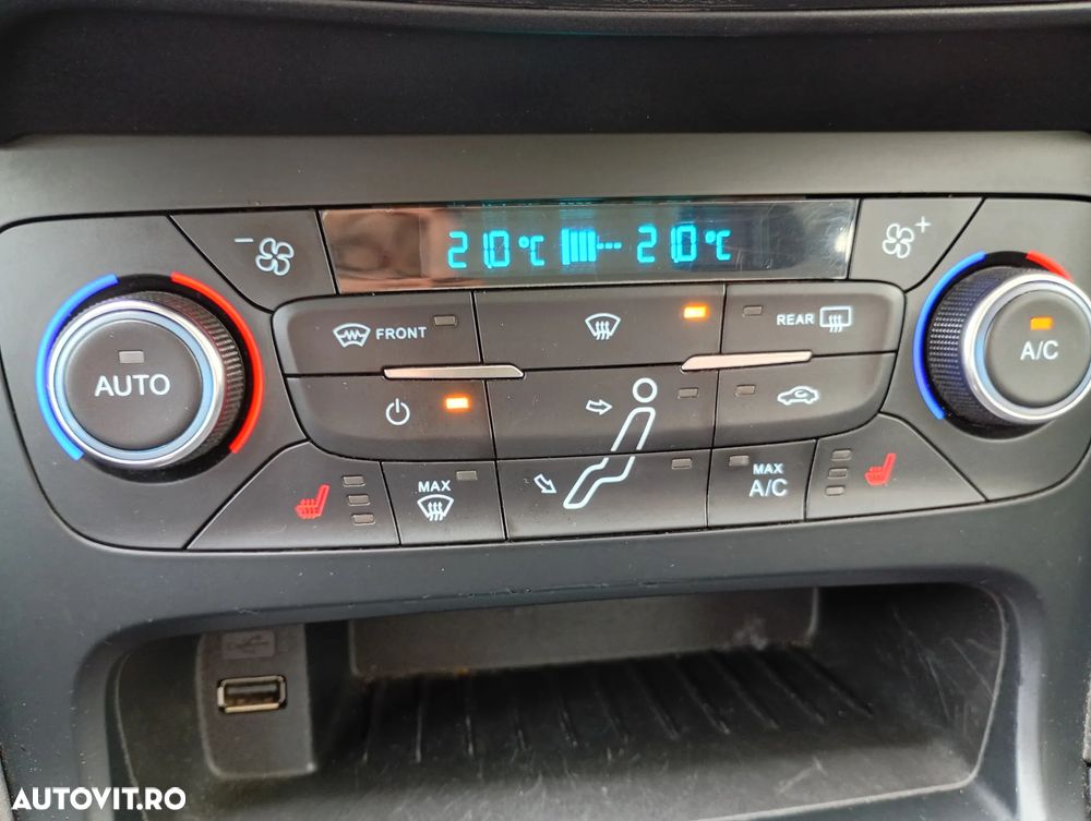 Ford Focus 1.0 EcoBoost Active - 6