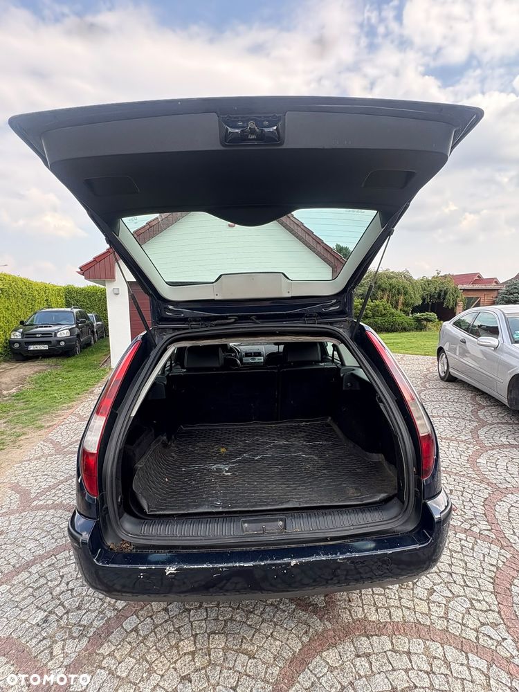 Ford Mondeo 2.0 TDCI Ambiente - 12