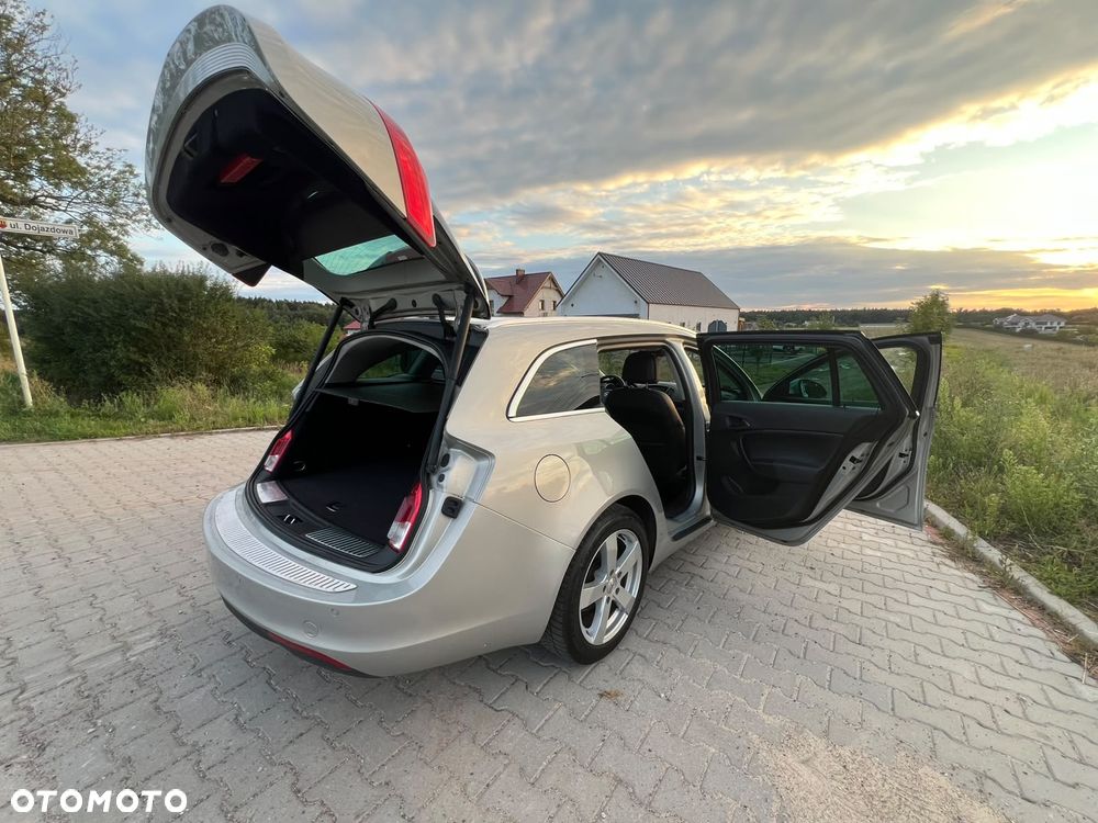 Opel Insignia - 18