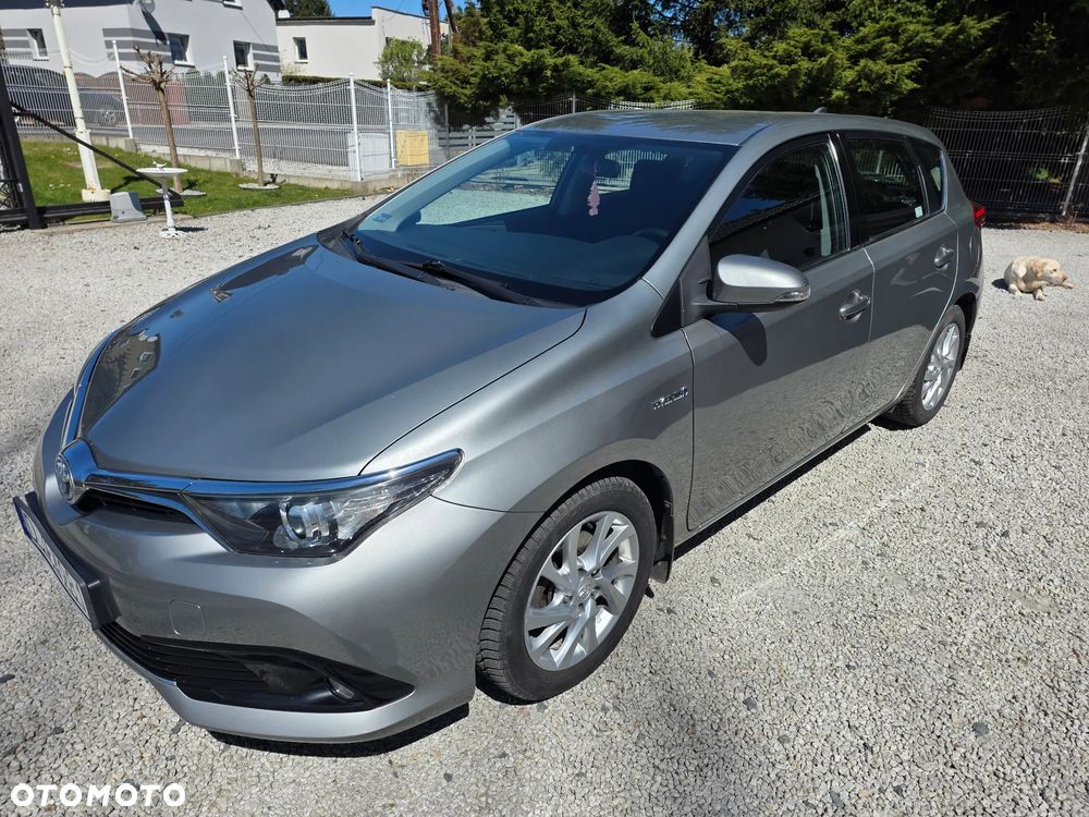 Toyota Auris - 4