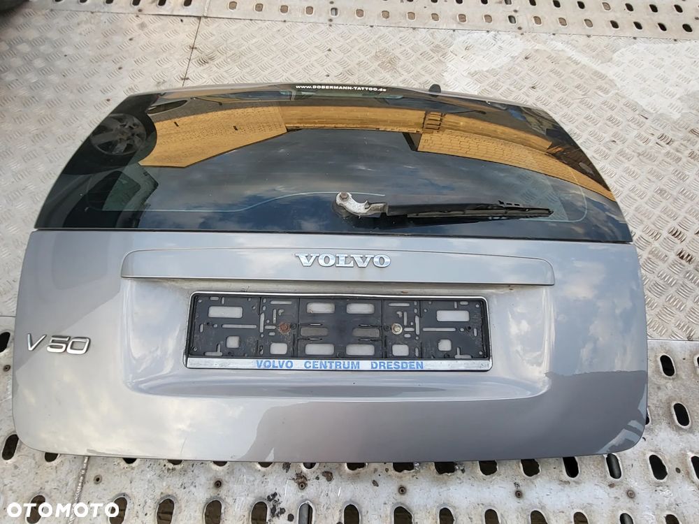 KLAPA BAGAŻNIKA VOLVO V50 462-46 04-07
