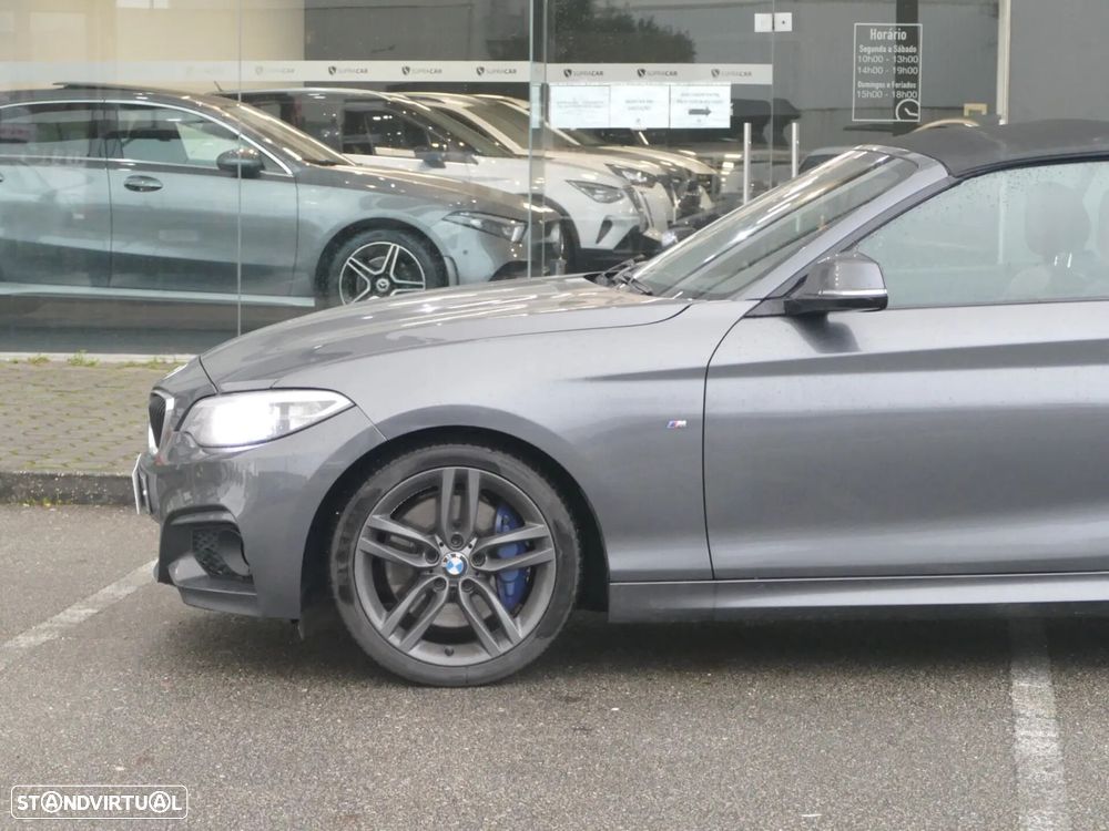 BMW 220 d Cabrio Pack M Auto - 12