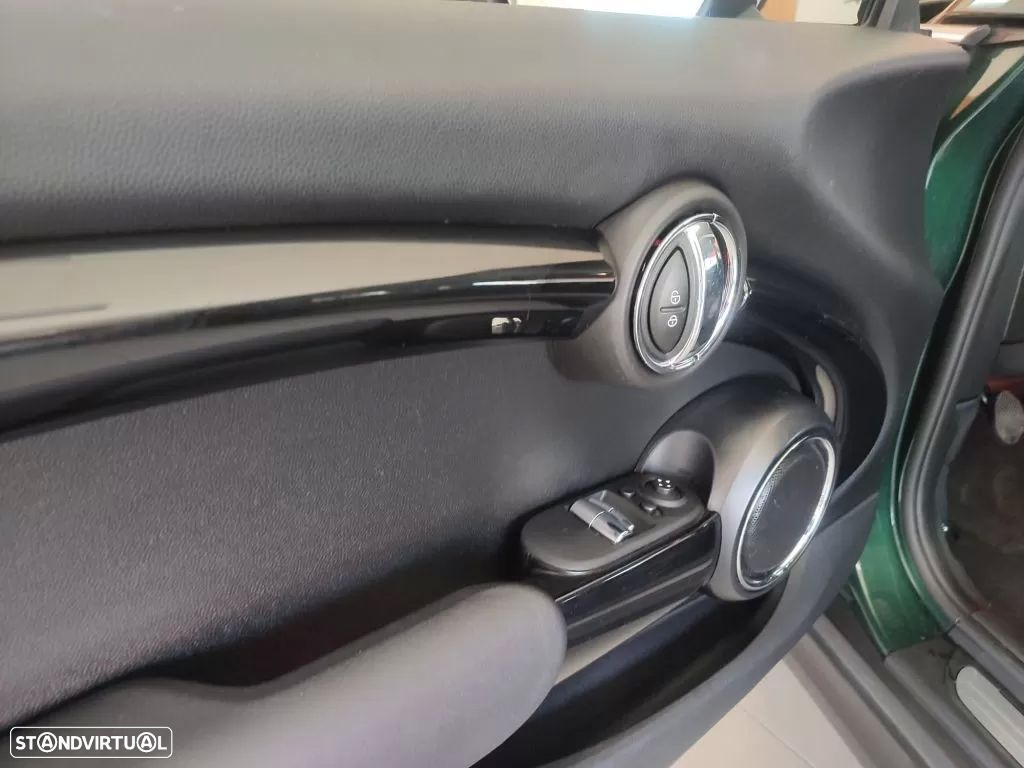 MINI 3 Portas Cooper D - 12