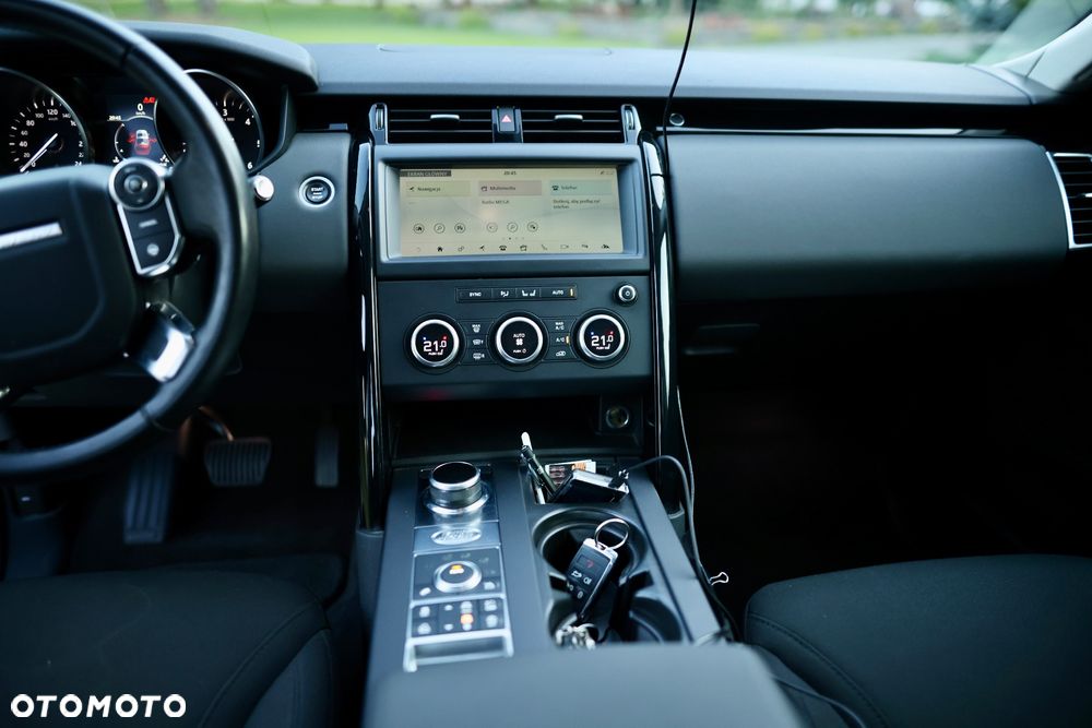 Land Rover Discovery 2.0 Sd4 - 24