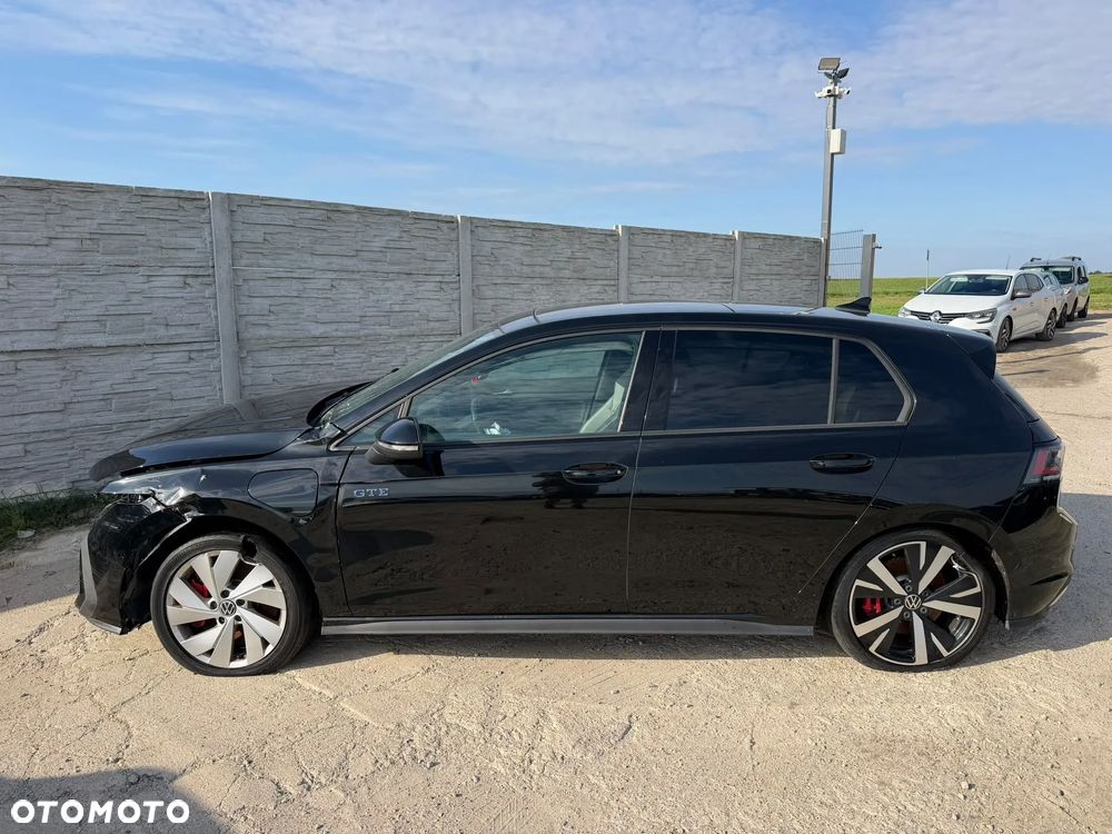 Volkswagen Golf 1.5 eHybrid OPF DSG GTE - 24