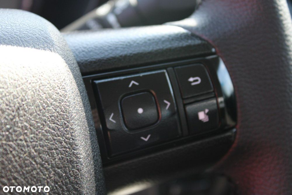 Toyota Hilux - 20