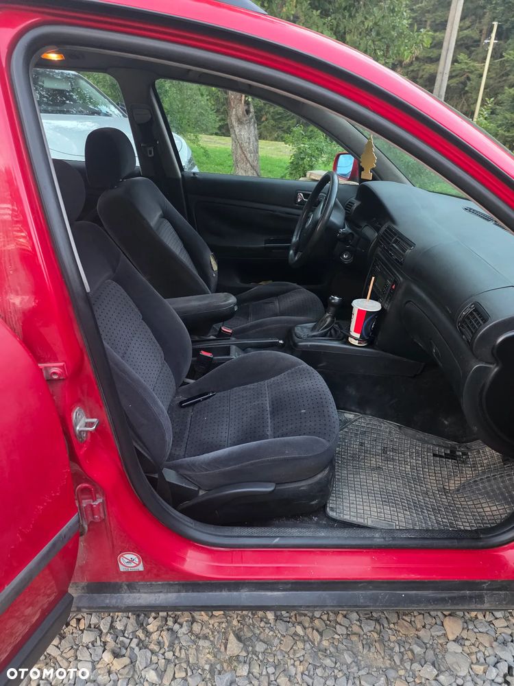 Volkswagen Passat 1.9 TDI - 13