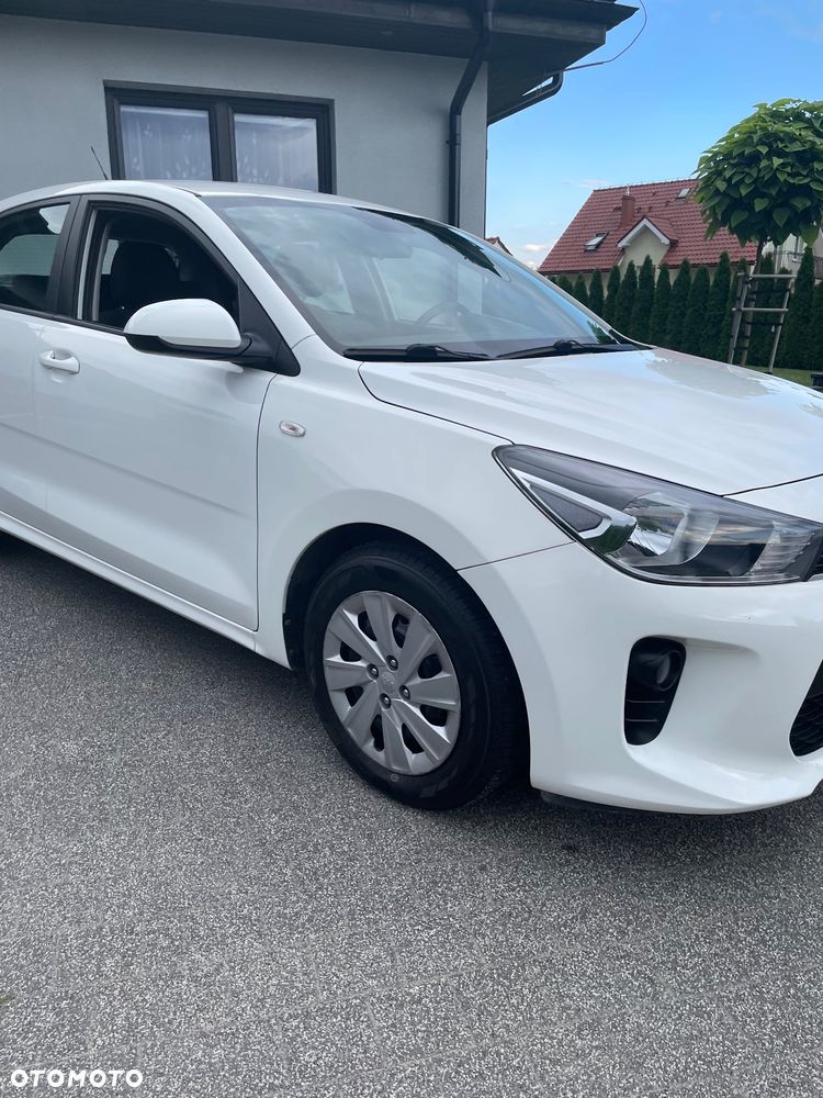 Kia Rio 1.2 Attract - 14