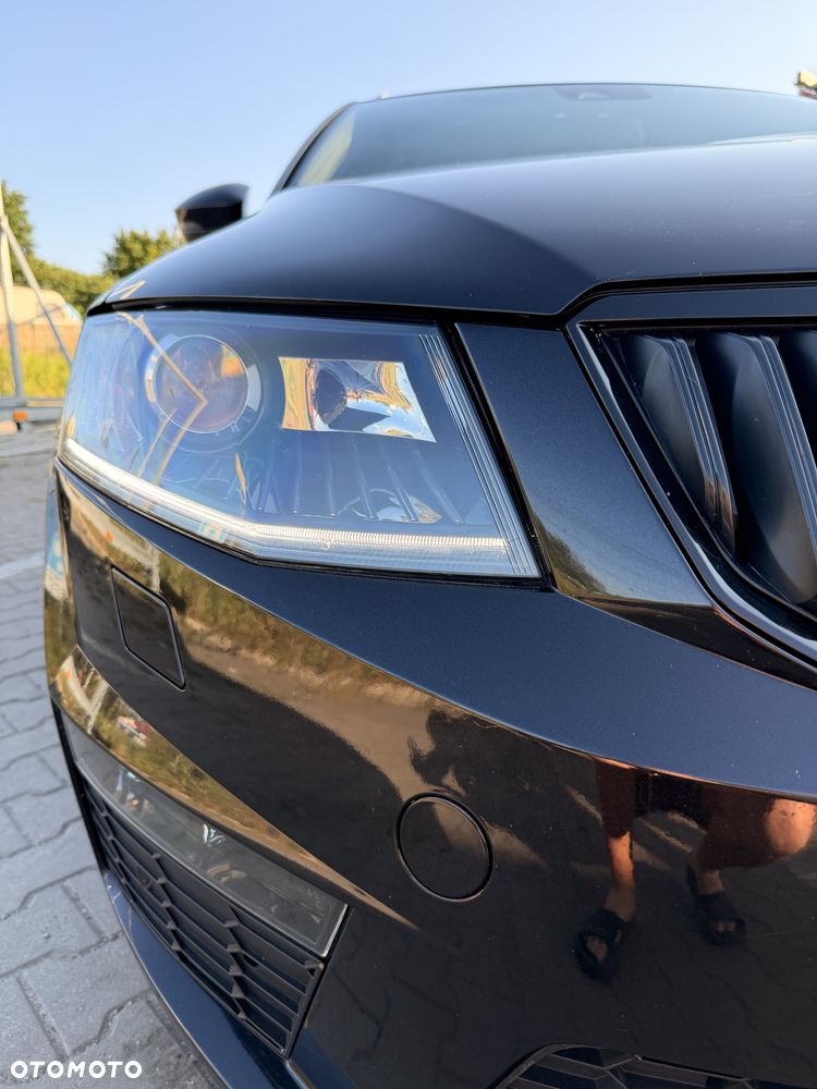 Skoda Octavia 2.0 TSI RS DSG - 6