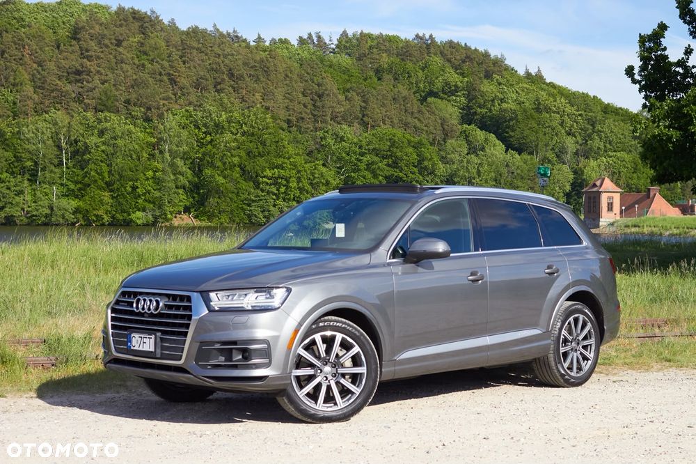 Audi Q7 - 40
