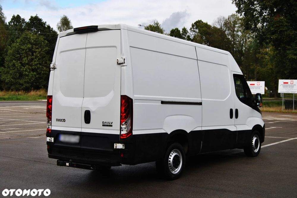 Iveco Daily 35S16 2.3 HPI Oryginał Blacha blaszak średni średniak - 4
