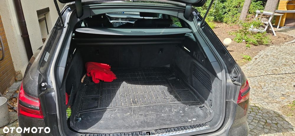 Audi A6 Avant 40 TDI mHEV Quattro S tronic - 8