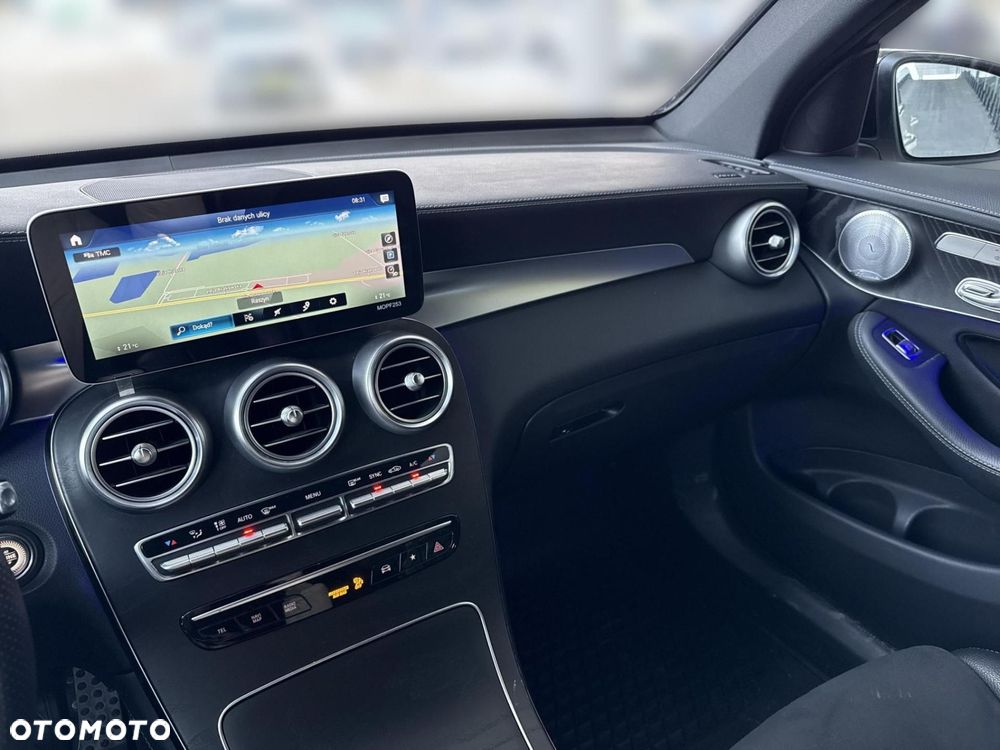 Mercedes-Benz GLC - 13