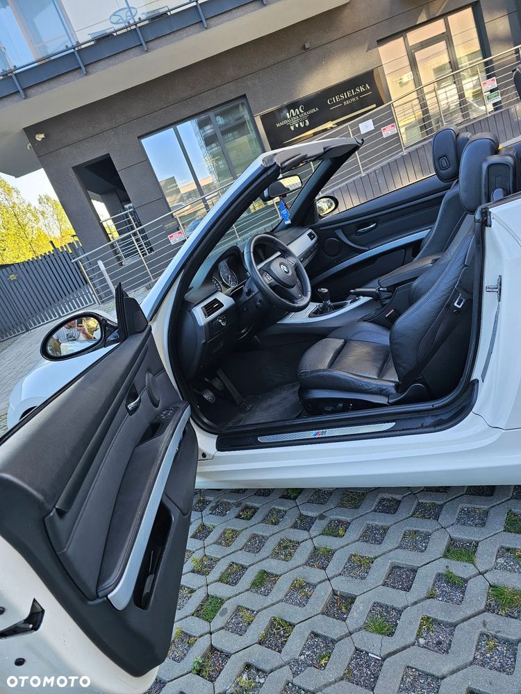 BMW Seria 3 320d - 15