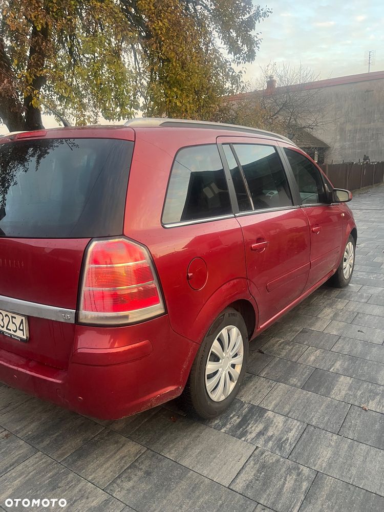 Opel Zafira 1.8 Essentia - 14