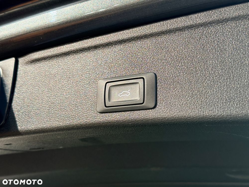 Audi A4 Avant 35 TDI S tronic S line - 14