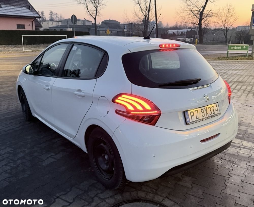 Peugeot 208 1.2 PureTech Active - 3