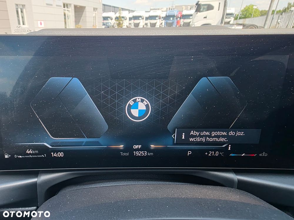 BMW Seria 3 318i M Sport - 19