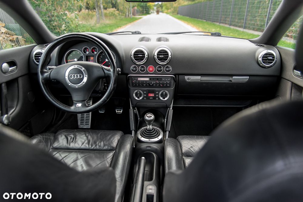 Audi TT Coupé 1.8T - 36