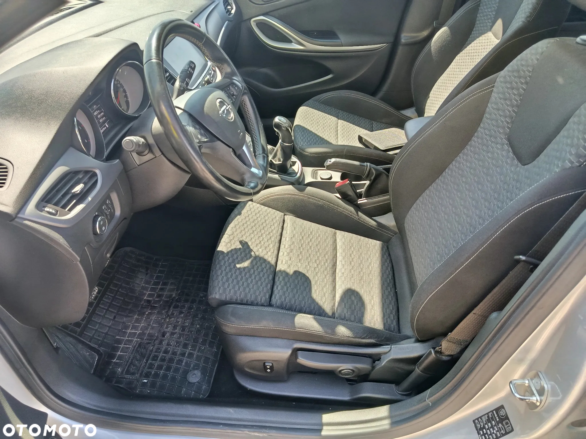 Opel Astra IV 1.6 CDTI Enjoy - 11