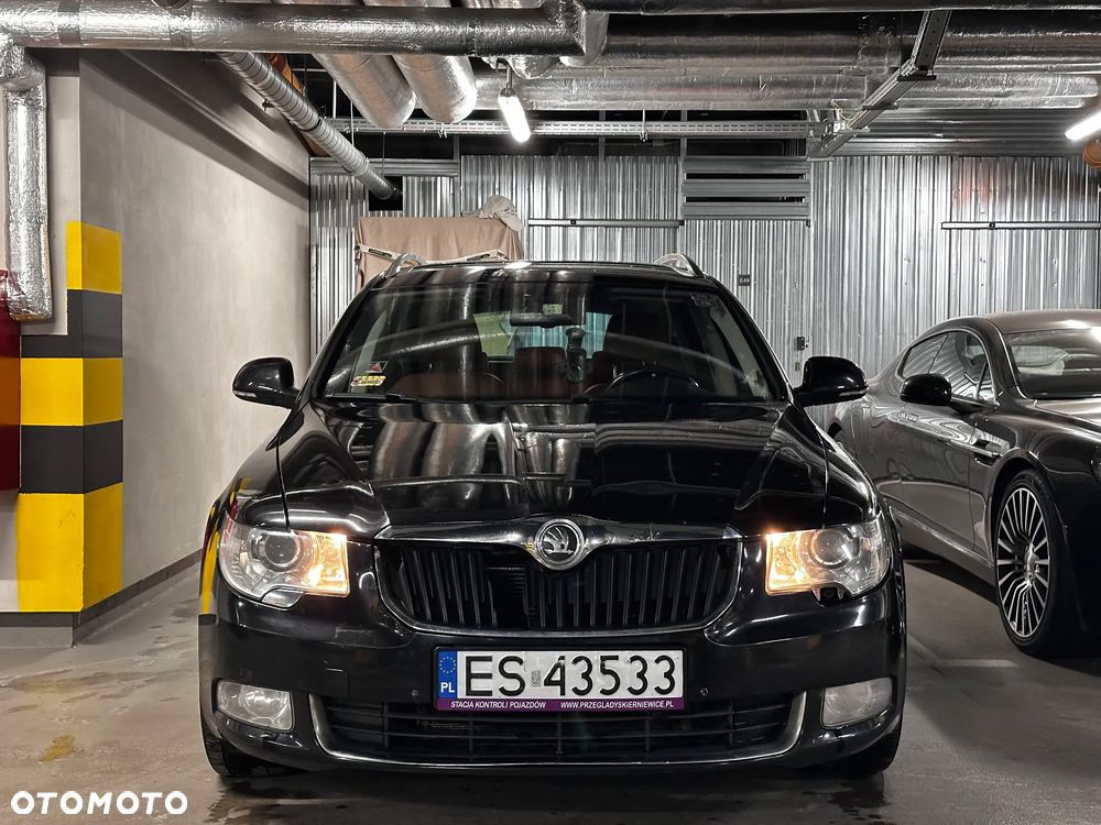 Skoda Superb 2.0 TDI 4x4 Elegance DSG - 8