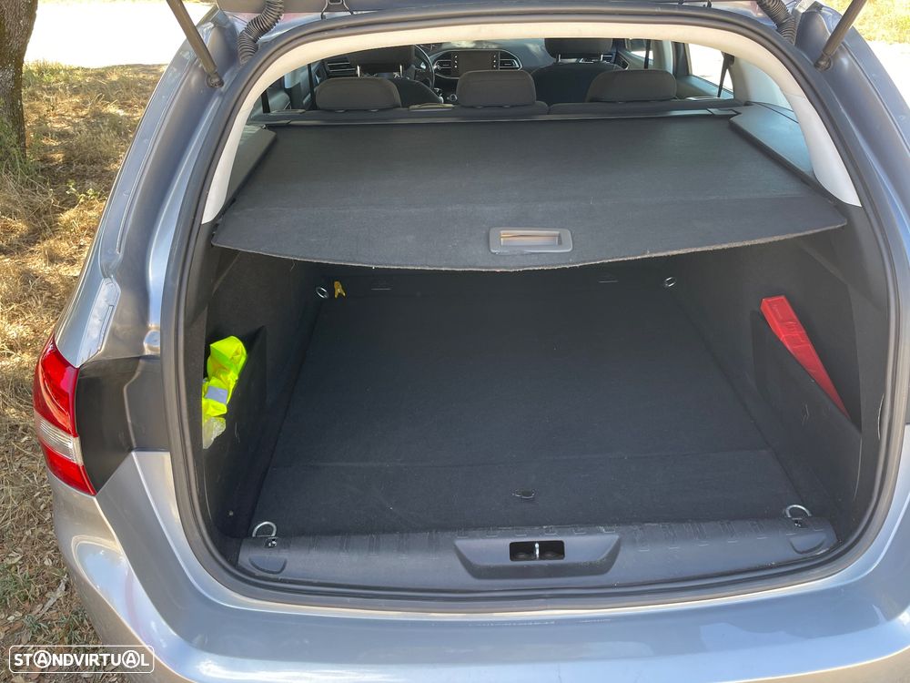 Peugeot 308 SW BlueHDi 120 Stop & Start Style - 18