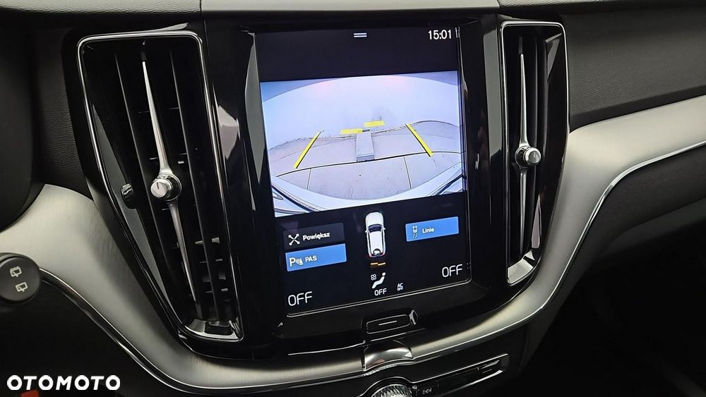 Volvo XC 60 B4 B Momentum - 21