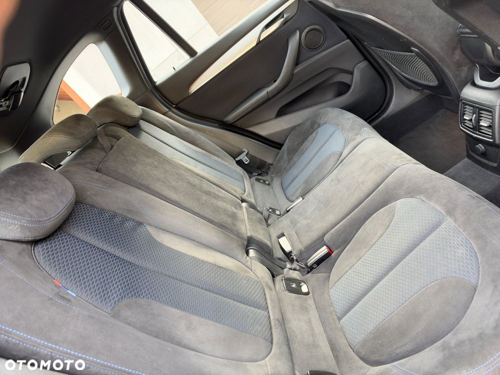 BMW X1 xDrive20d M Sport - 20