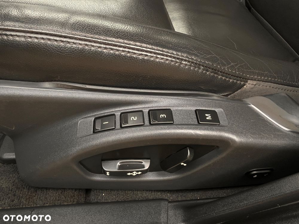 Volvo V60 D3 Momentum - 17