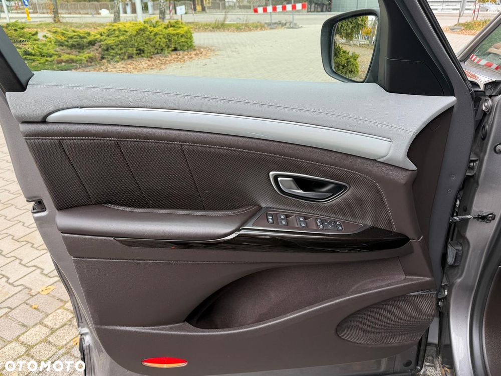 Renault Espace 1.6 dCi Energy Initiale Paris EDC - 34