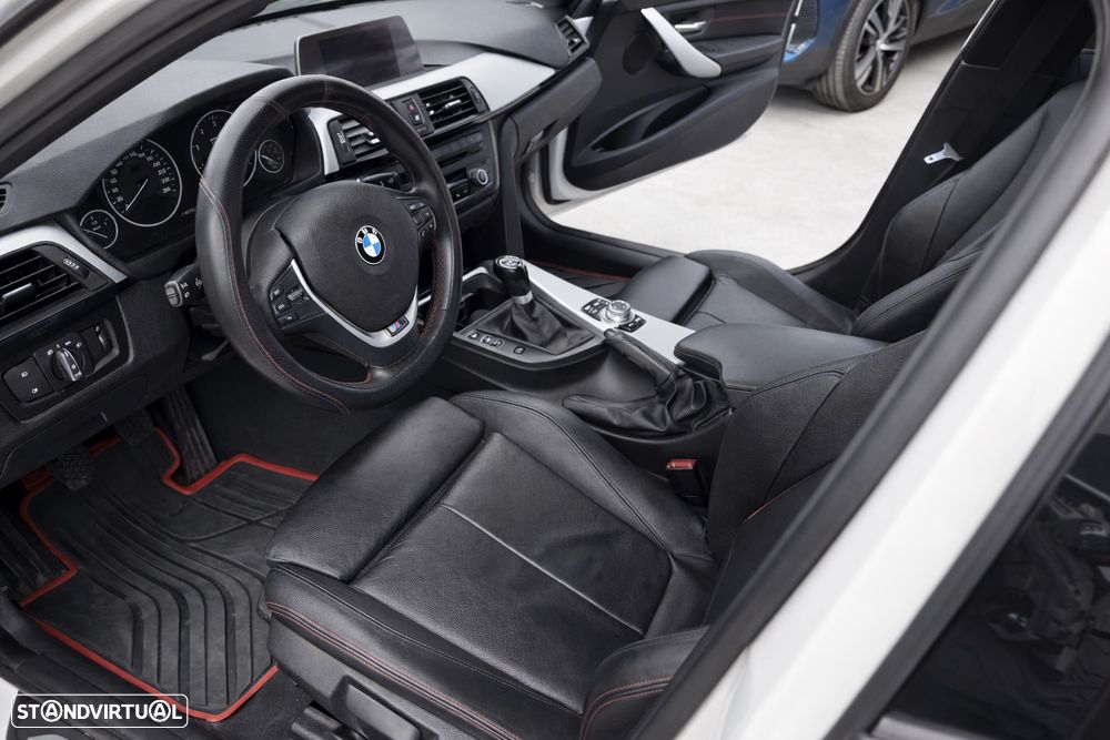 BMW 318 d Sport Line - 7