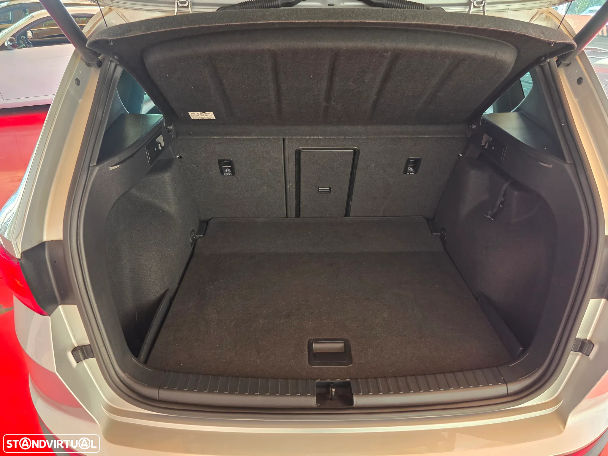 SEAT Ateca 2.0 TDI 4Drive DSG FR BLACK EDITION - 34