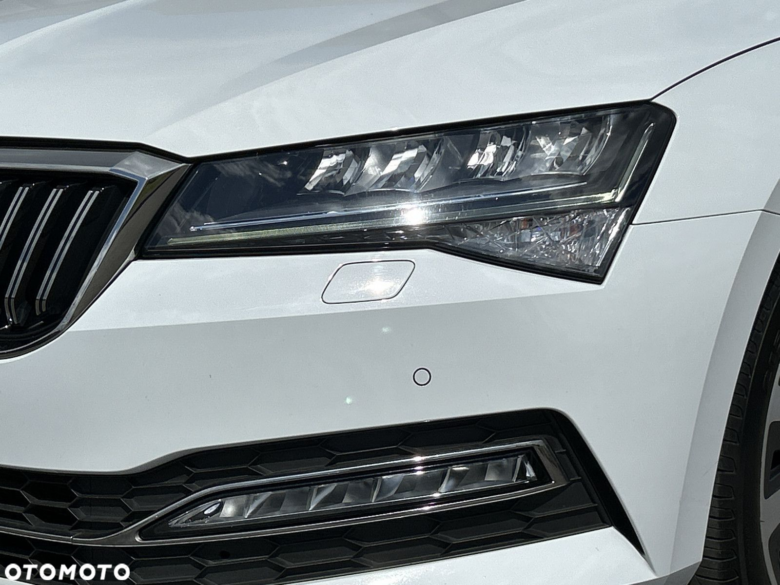 Skoda Superb 2.0 TSI Style DSG - 38